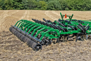 Great Plains Max Chisel Disc Ripper Chisel Cultivator at Ord Ag Kununurra